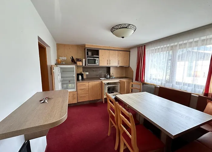 Дом отдыха Lyns Зёльден